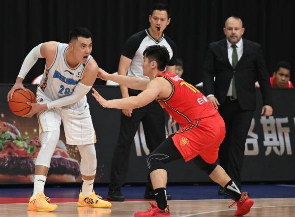 CBA浙江VS北京,一场硬仗背后的热血与博弈 CBA浙江VS北京,一场硬仗背后的热血与博弈