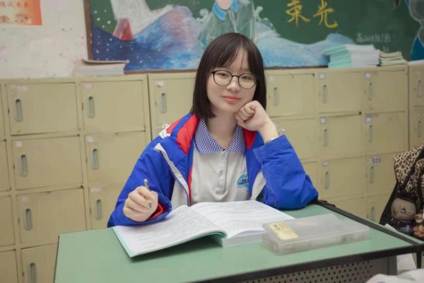 四川一考生考出666分好成绩,梦想照进现实的奇妙旅程 四川一考生考出666分好成绩,梦想照进现实的奇妙旅程