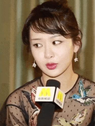 宋丹丹早年评价杨紫,旧话重提,时光里的温暖与成长 宋丹丹早年评价杨紫,旧话重提,时光里的温暖与成长