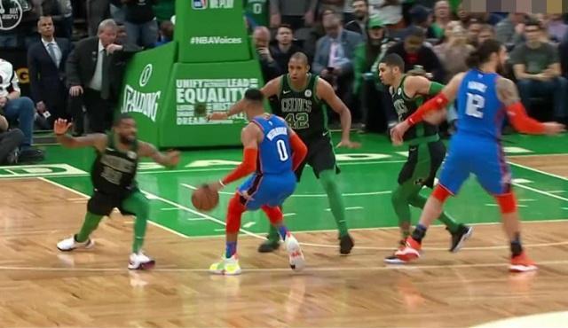 聊聊NBA今日数据最新,今天的球赛到底谁打得好? 聊聊NBA今日数据最新,今天的球赛到底谁打得好?