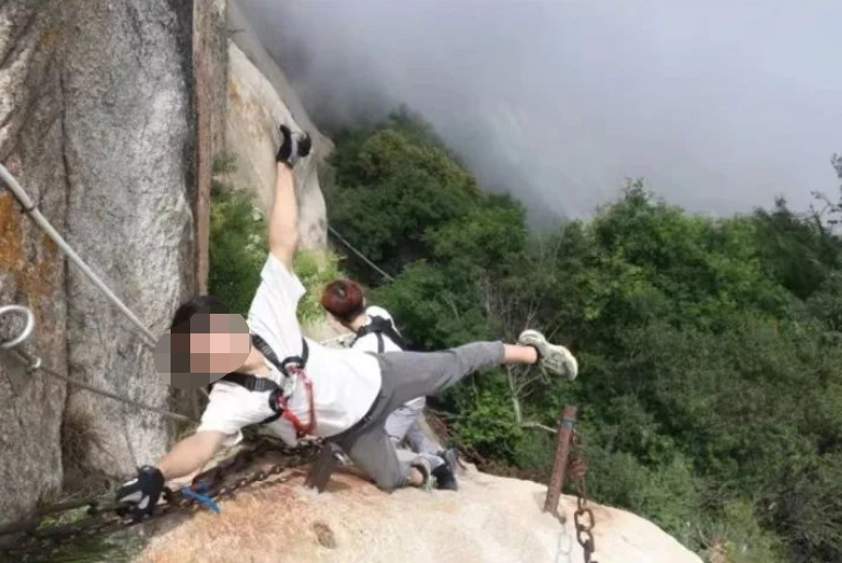 大学生独自归家途中失联后遇难