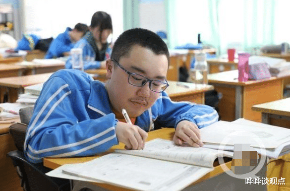 男孩高考693分,以学习为舟,驶向梦想的彼岸 男孩高考693分,以学习为舟,驶向梦想的彼岸