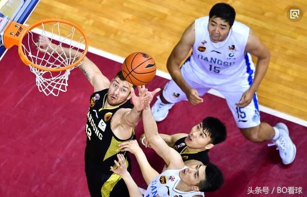 NBA季后赛什么时候7场的?聊聊七场四胜制的那些事儿 NBA季后赛什么时候7场的?聊聊七场四胜制的那些事儿