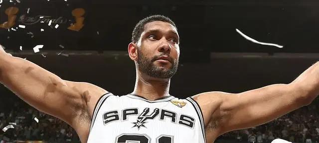 最强NBA,品品晨晨和邓肯,这组合到底有多离谱? 最强NBA,品品晨晨和邓肯,这组合到底有多离谱?