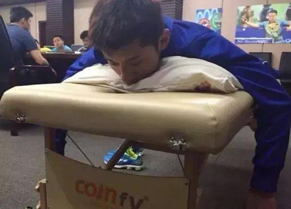 床上打乒乓球是啥意思?不是你想的那种运动! 床上打乒乓球是啥意思?不是你想的那种运动!